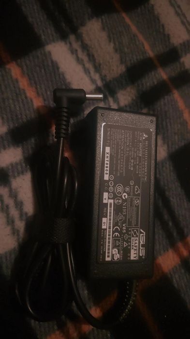 Зарядка для ноутбука ASUS 19V 3.42A (65W)