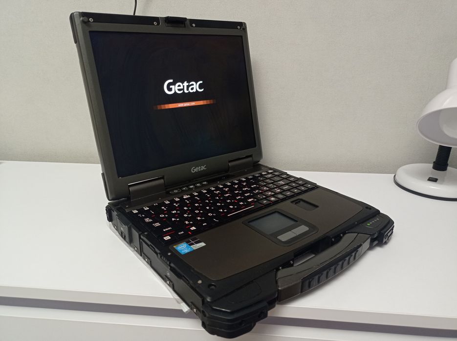 Ноутбук з америки Getac B300 G5 i7. 8-ddr3, ssd500. Броньований