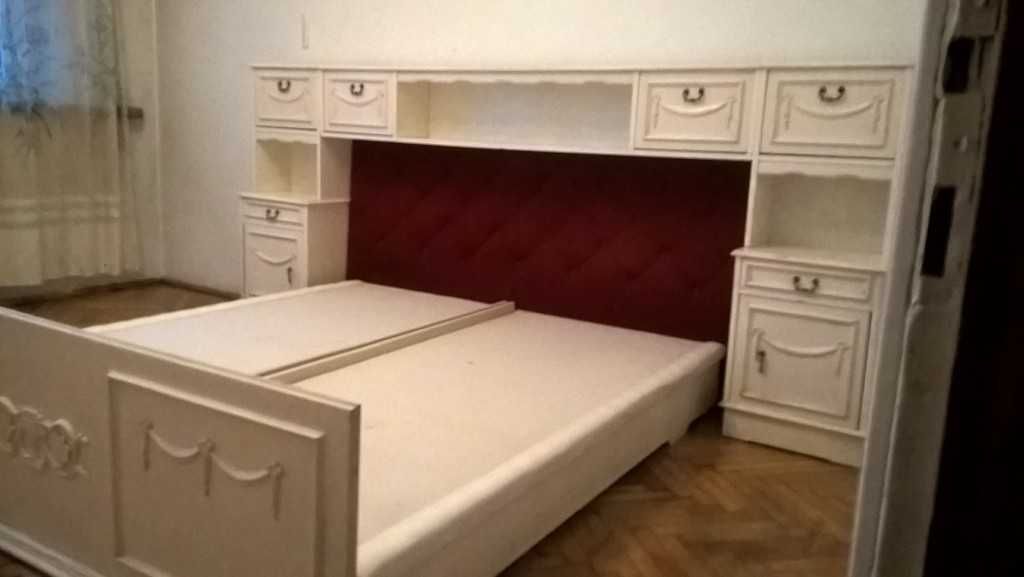 łóżko sypialniane białe, piękne