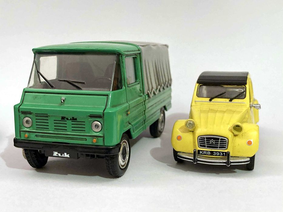 Modele aut PRL-u w skali 1:43