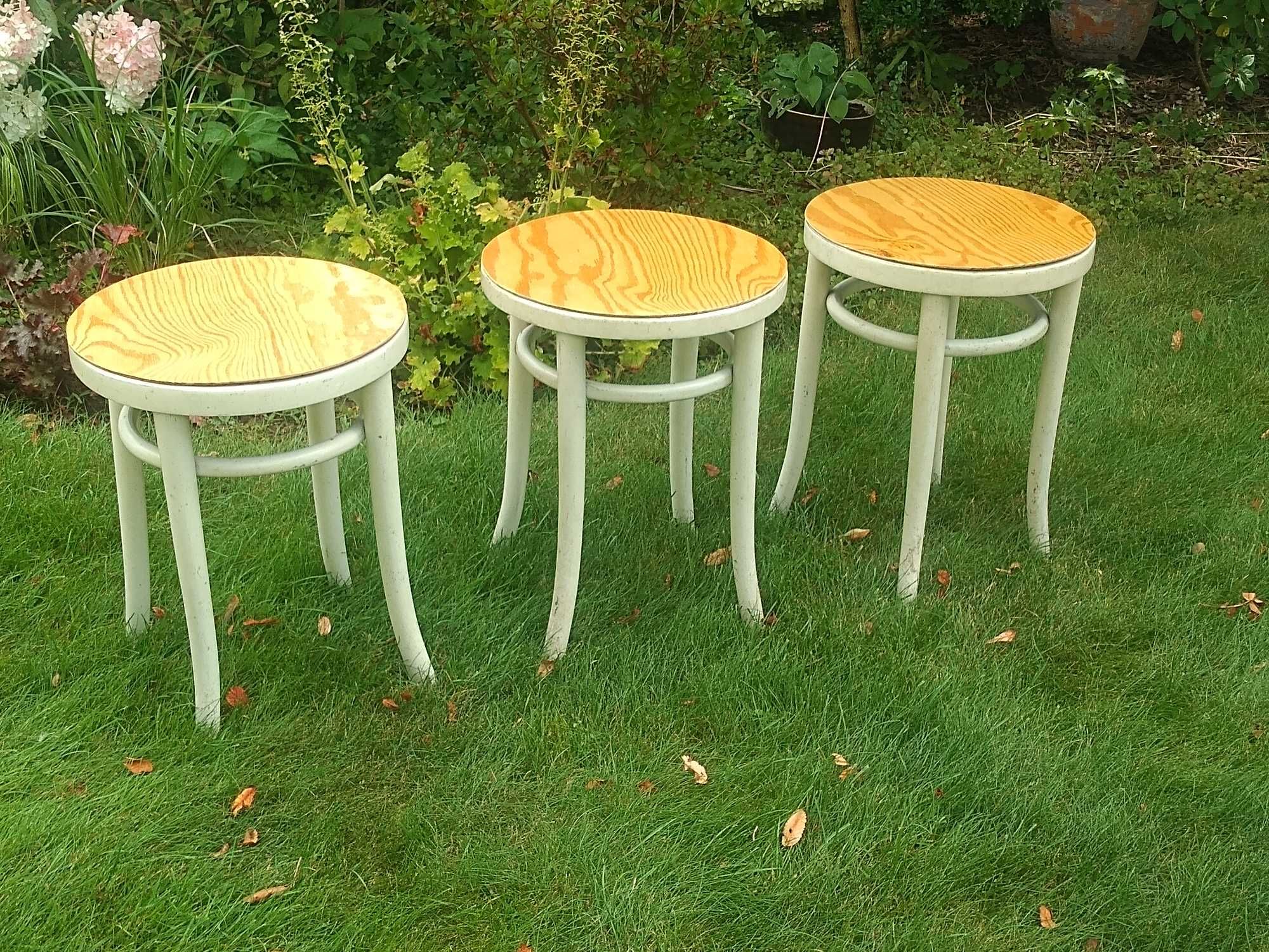 krzesła drewniane vintage, PRL jak Thonet Fameg Jasienica, Radomsko