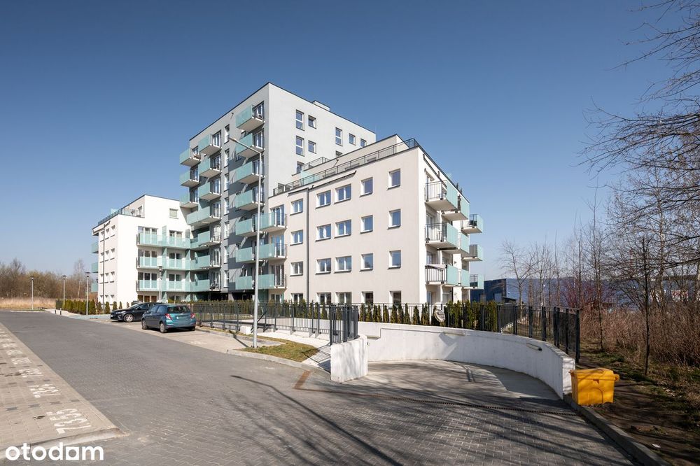 Tylko jeden sąsiad, taras jak marzenie. Zielona okolica.