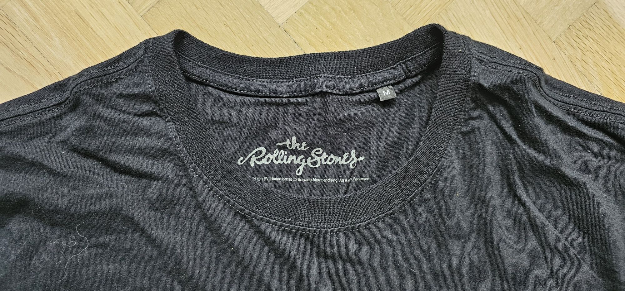 ROLING STONES czarna koszulka rozmiar L stan bardzo dobry wymiary foto