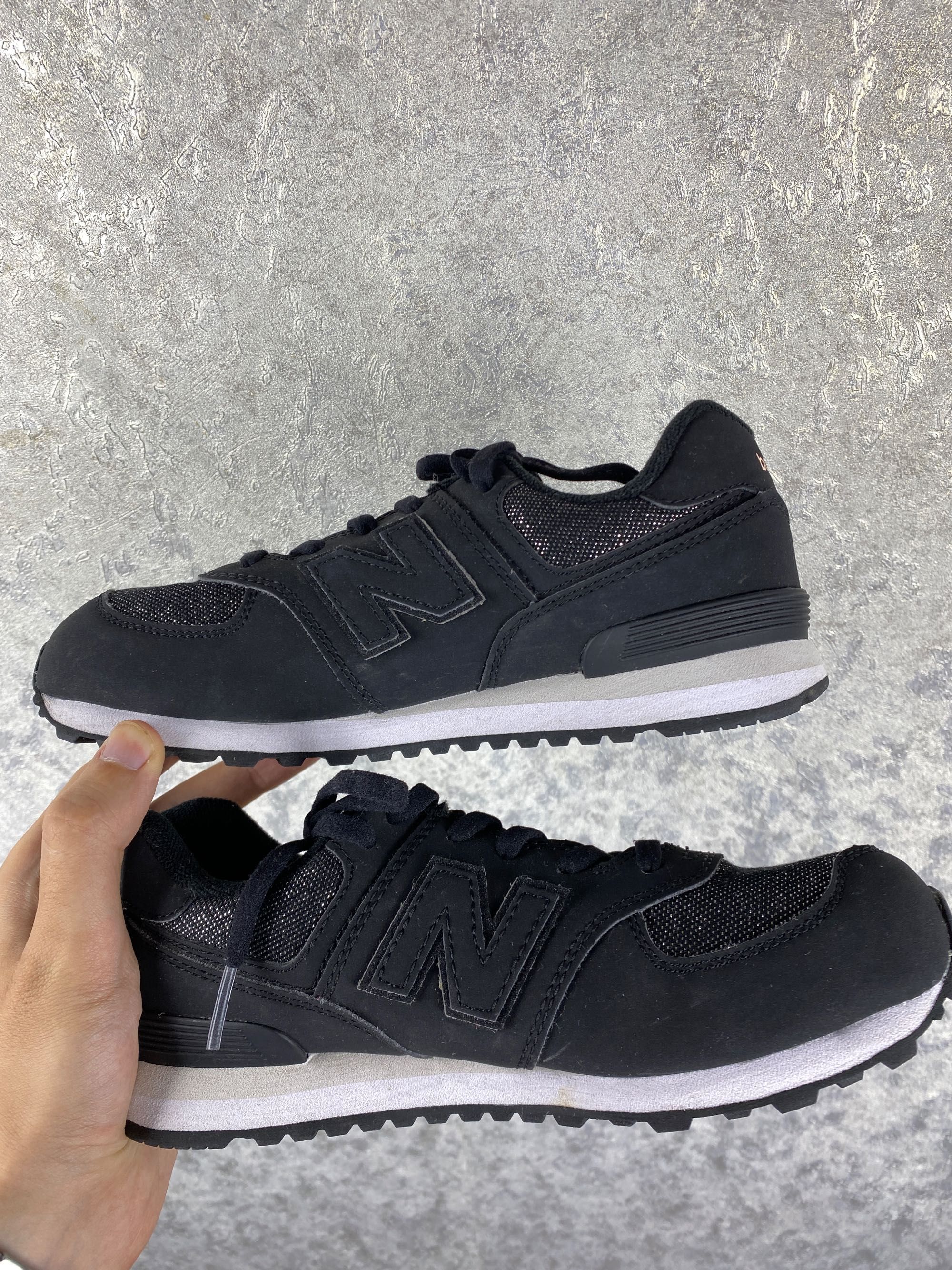 Женские кроссовки New Balance 574 (21.5 см)