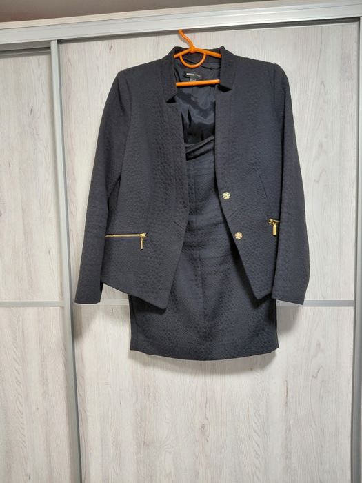 Костюм, піджак, спідниця