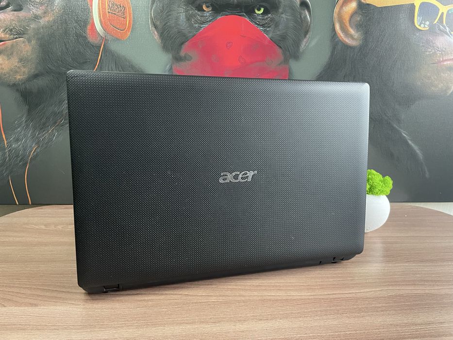 Игровой ноутбук Acer/i5-2450/ 8 RAM/480 SSD/GeForce GT 630 на 2 GB