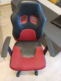 Krzesło obrotowe dla małego dziecka
