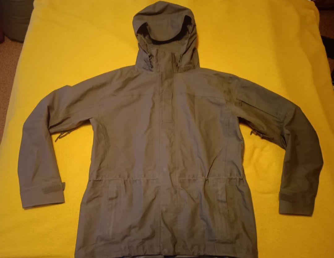 Wojskowa kurtka Gore-Tex Jednostek Specjalnych