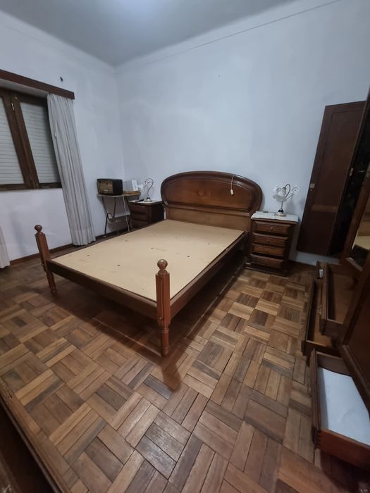 Quarto completo usado