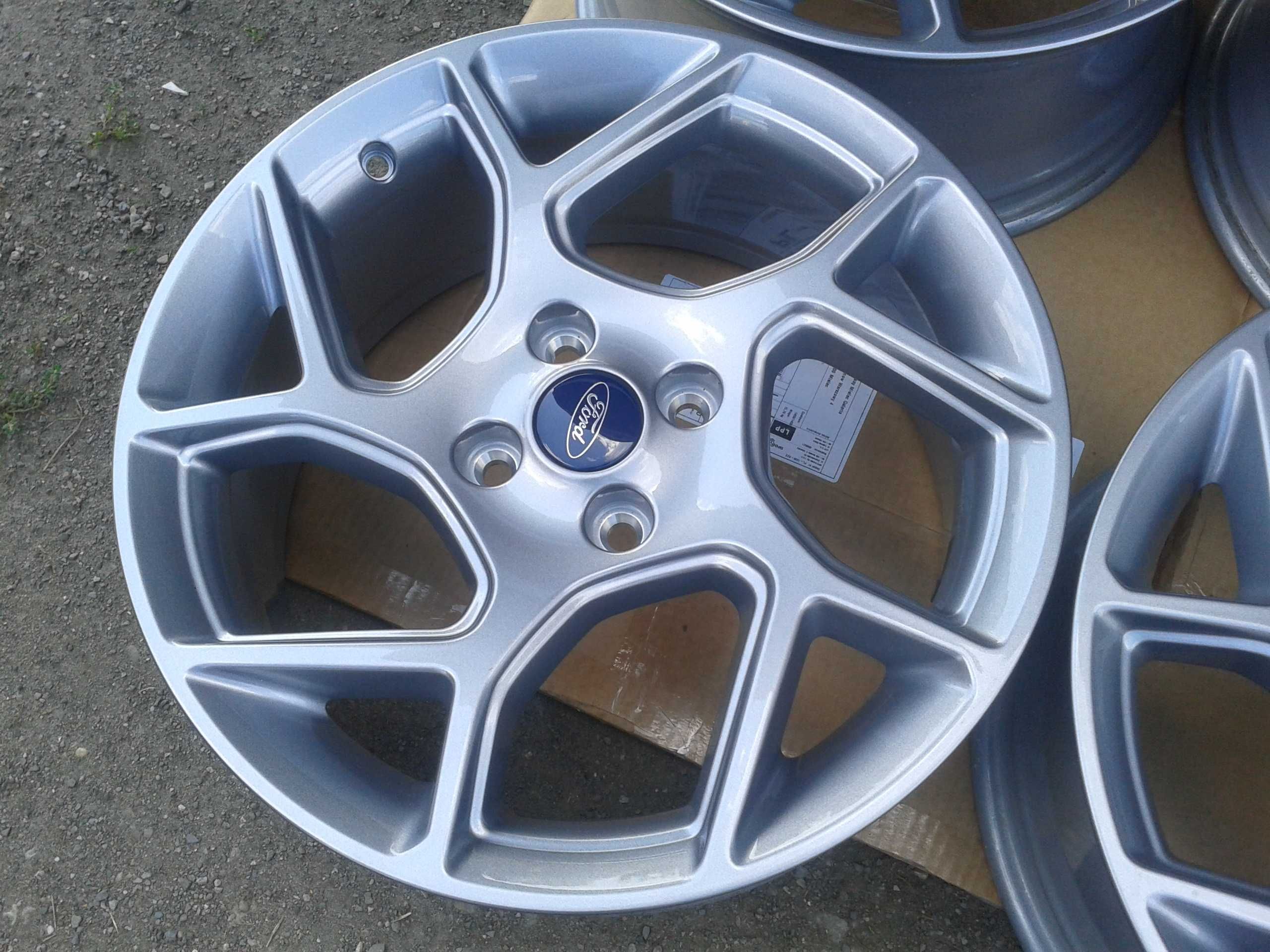 nowe oryginalne felgi r17 szare ford fiesta st mk8 mk7 bmax b-max puma