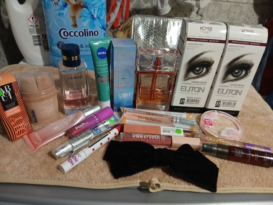 Лот косметики і парфумів,вживане і нове