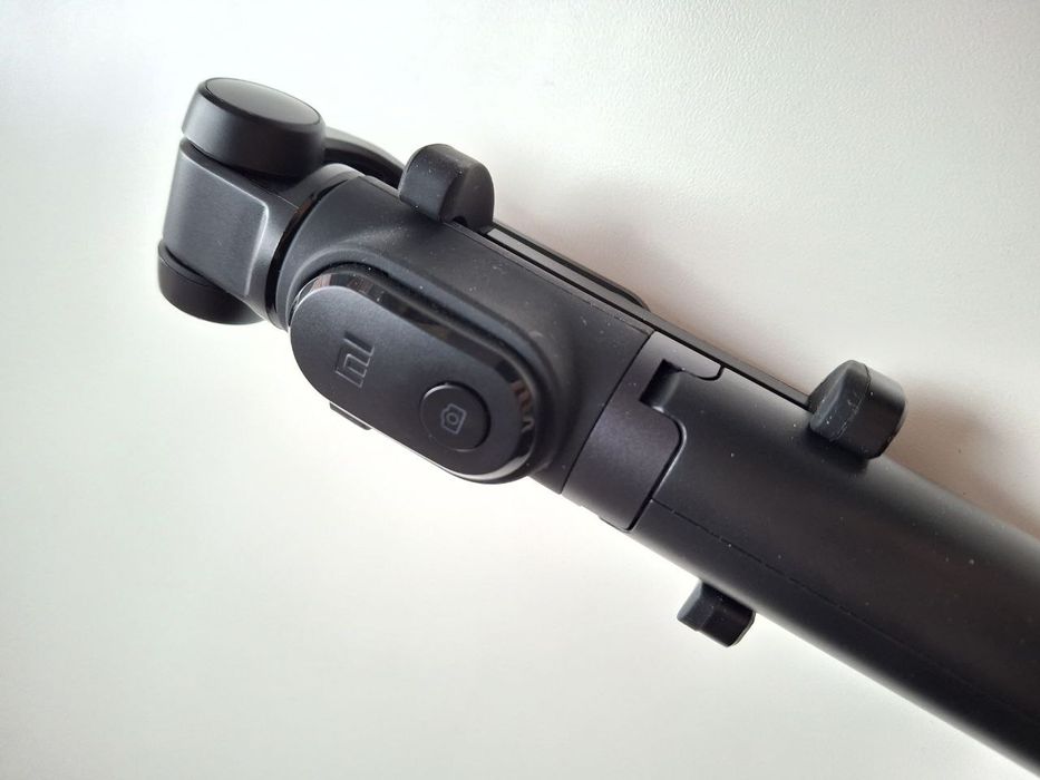 Штатив Xiaomi Bluetooth