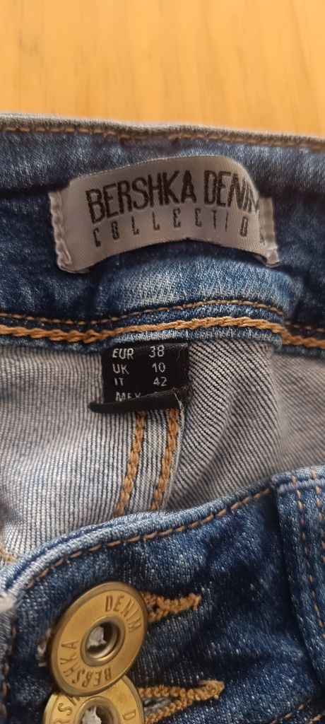 Jeans mulher Bershka