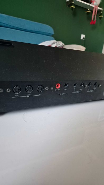Keabord syntezator Roland KR 500