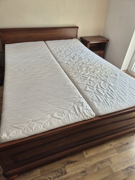 Rama łóżka 140 x 200 z nocną szafką