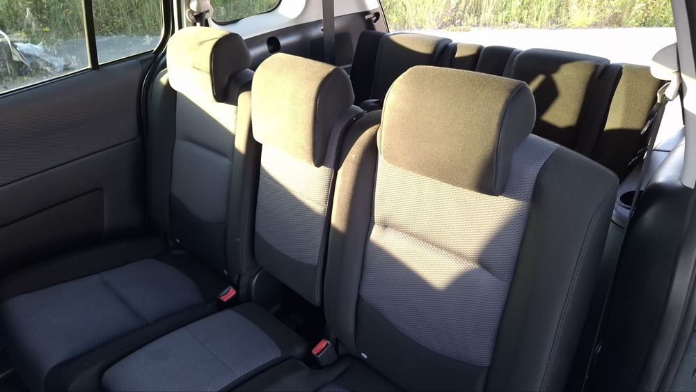 Mazda 5 - 1.8 Exclusive   I   7 miejsc   I   2005