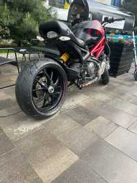Ducati monster 696 2011 Cafe Racer