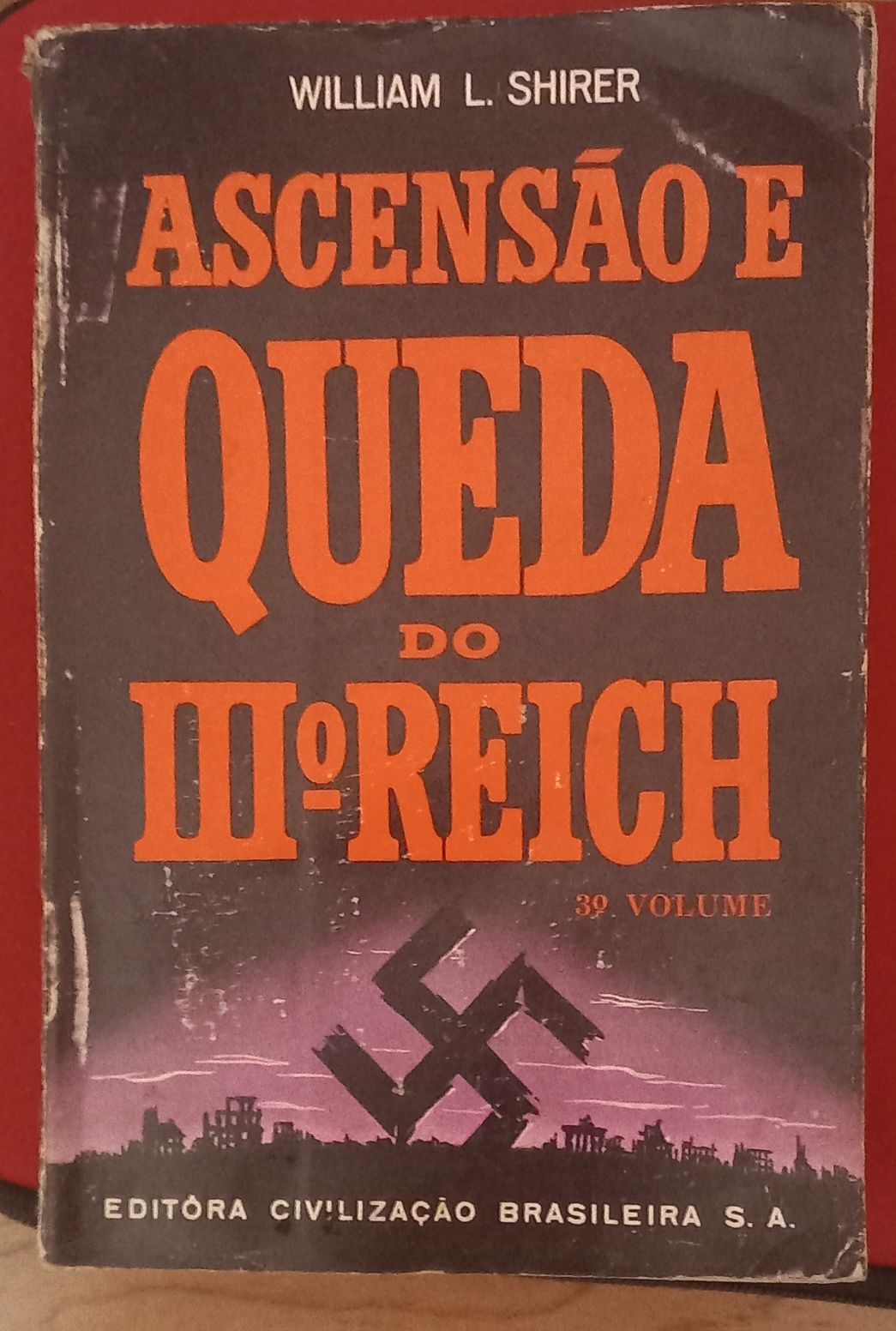Livros sobre a Segunda Guerra Mundial e nazismo