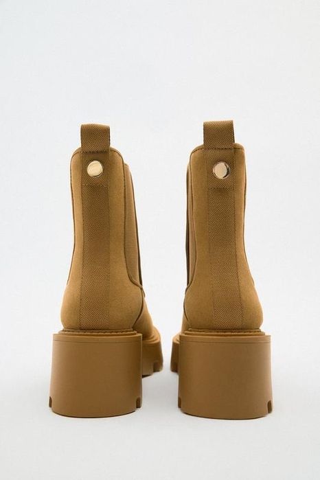 Нові Черевики Zara з протектором (челсі)