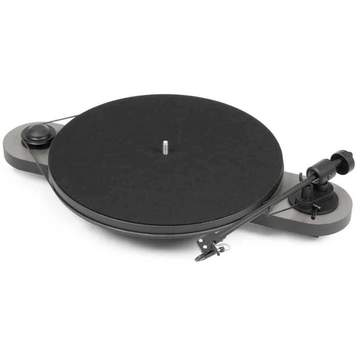 Pro-Ject Elemental - com cápsula mm ortofon om5e