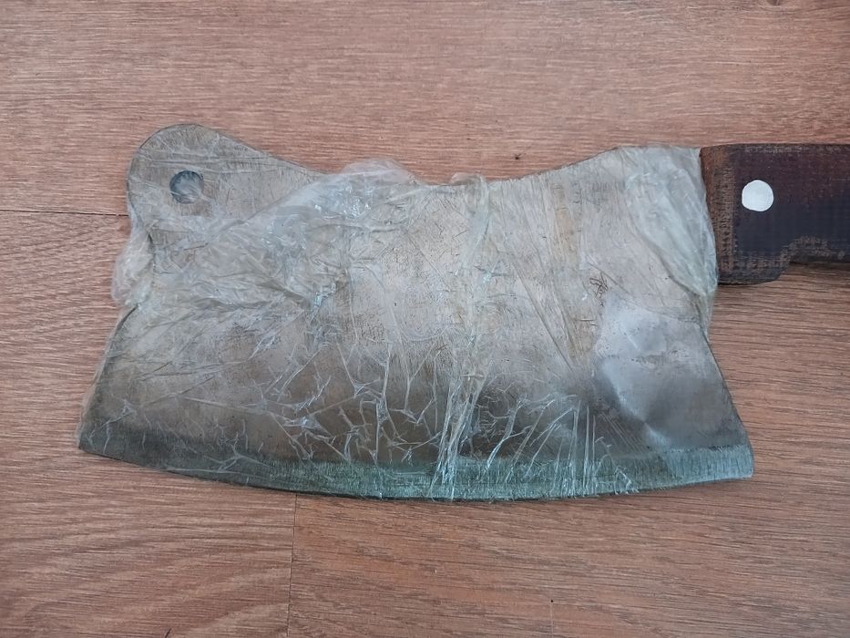 Стариный  топорик  ручной  работы.