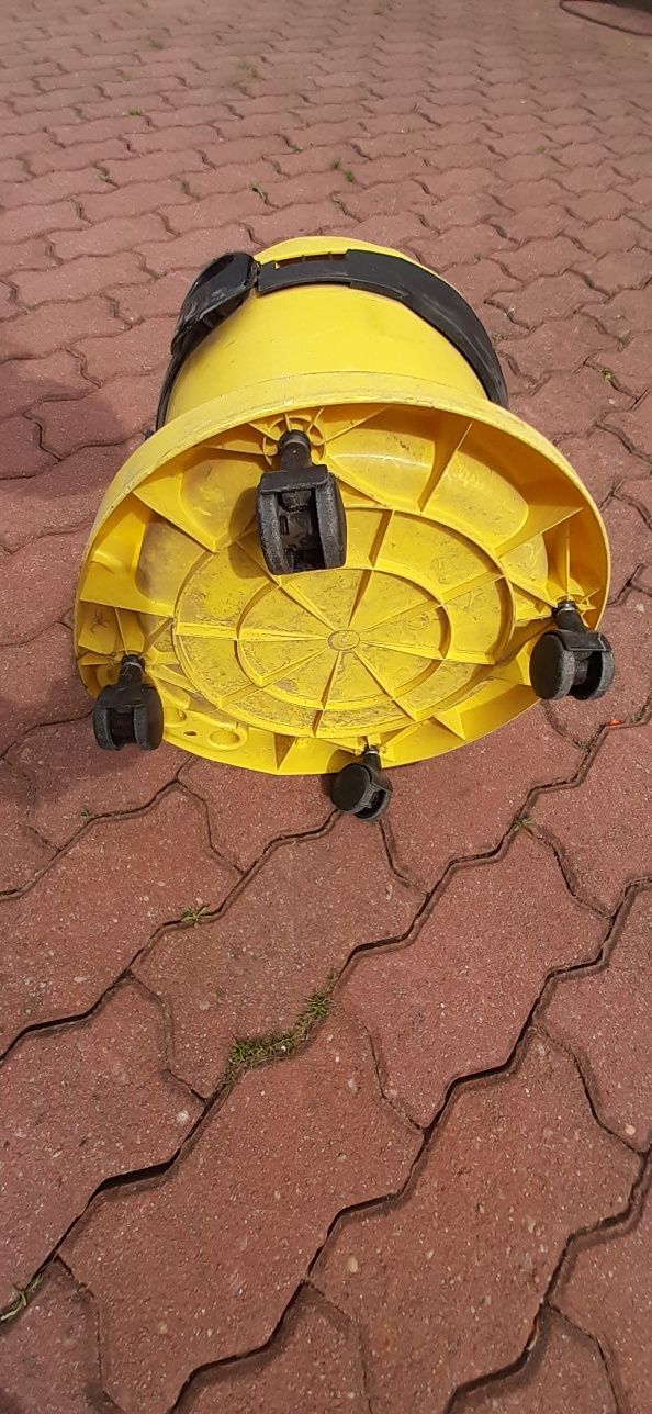 Odkurzacz karcher mv2