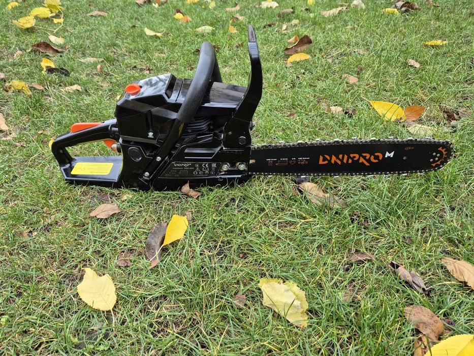 Бензопила Dnipro-M DSG-62H 62см.куб.