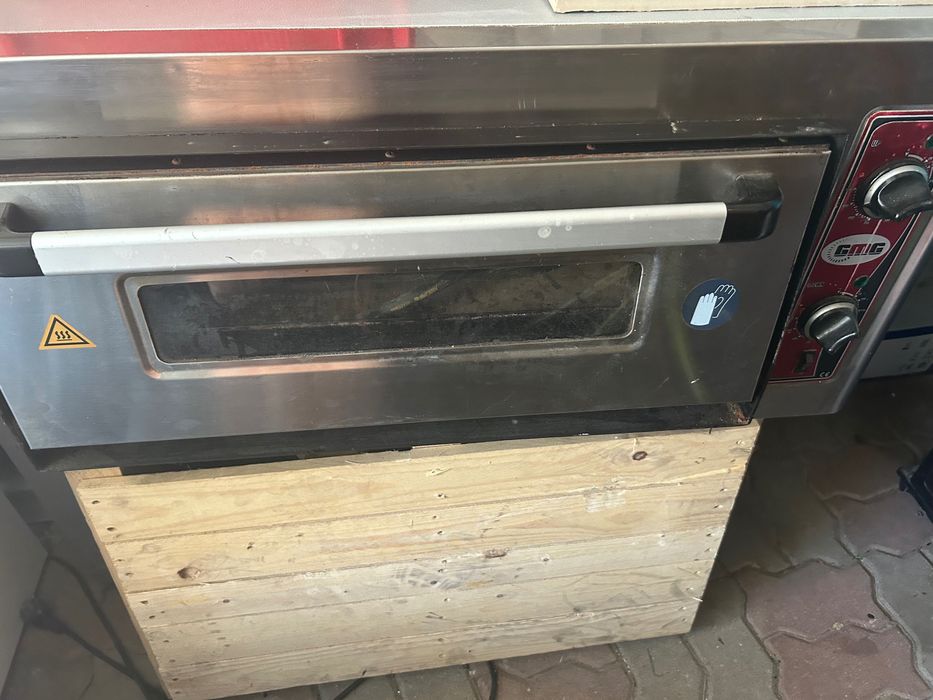 Piec do pizzy jednokomorowy GMG