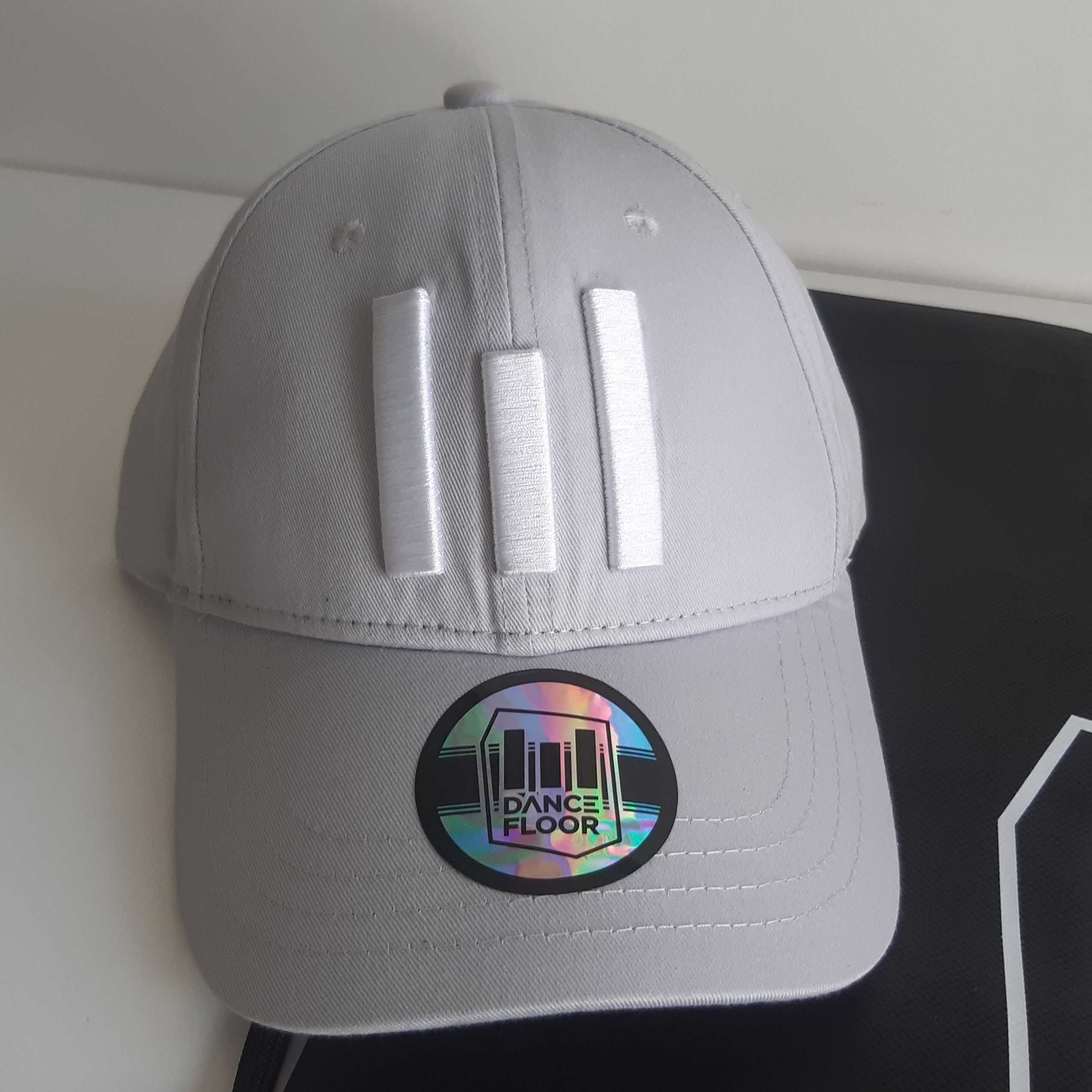 Boné Chapéu Cap Cinza Branco + Saco Mochila Novos Dance Floor