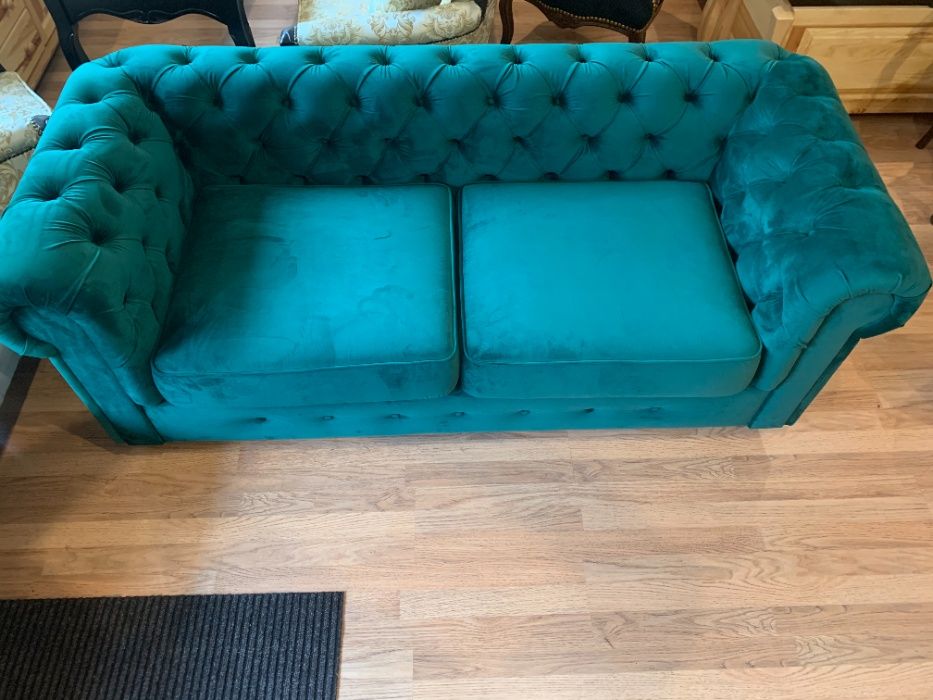 Chesterfield Sofa na wymiar z funkcją spania