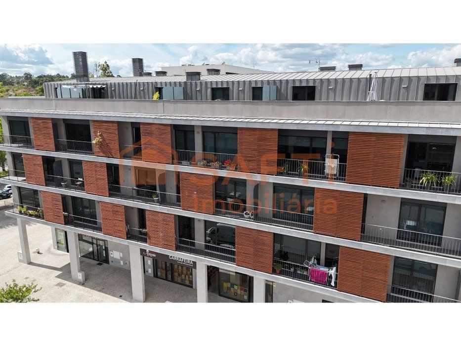 T5 duplex, com Garagem em Viseu