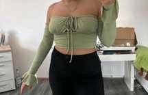 Krótki crop top miętowy(zielony)