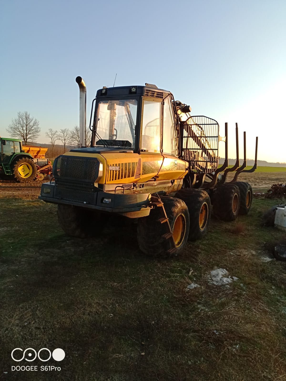 Ponsse wisent forwarder przyczepa leśna cena brutto