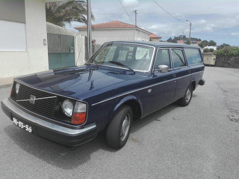 Carrinha Volvo 245 2.1 DL
