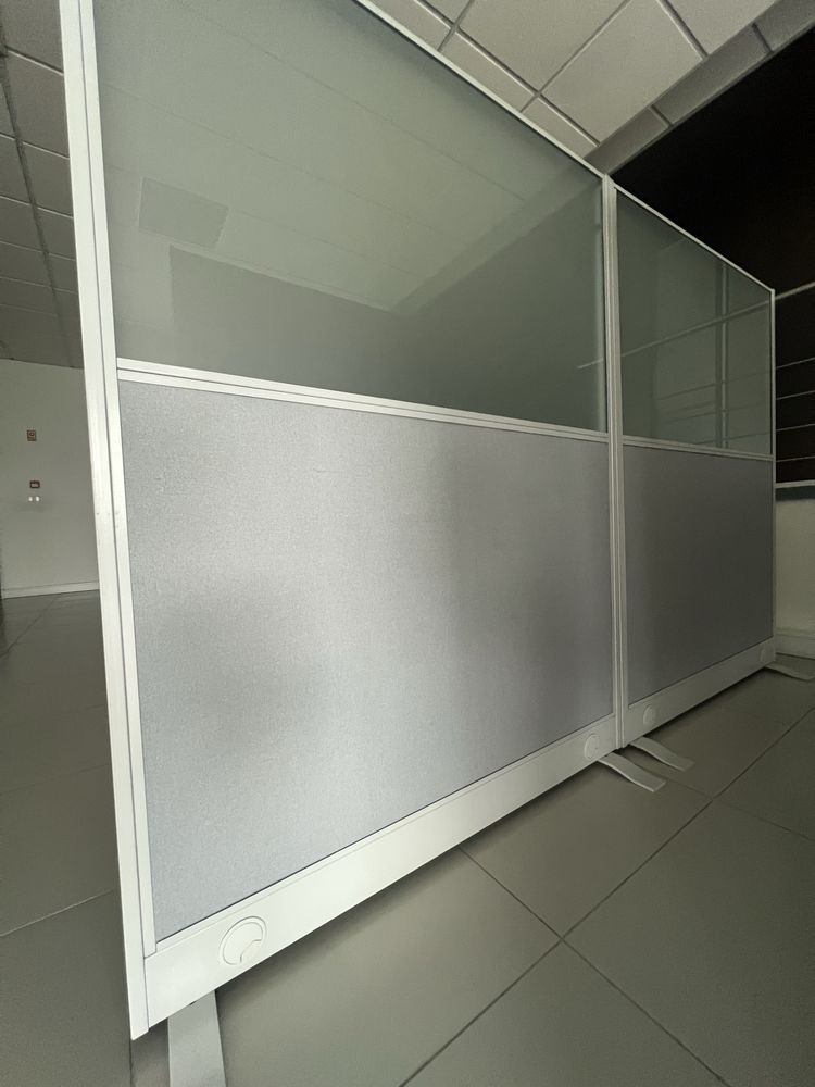 Divisoria/Biombo Ikea com vidro
