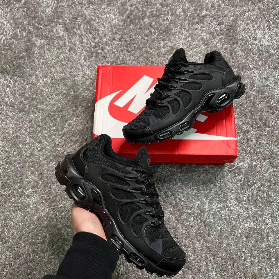 NIKE AIR MAX terraspascape plus black