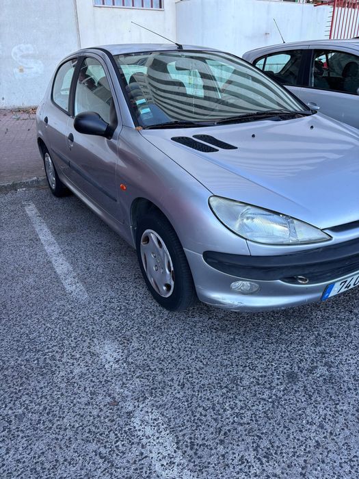 Peugeot 206 1.1 gasolina