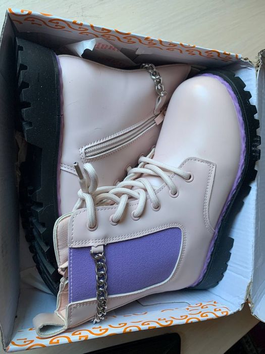 Ботінки для дівчинки розмір 32 (устілка (19,5см) весна