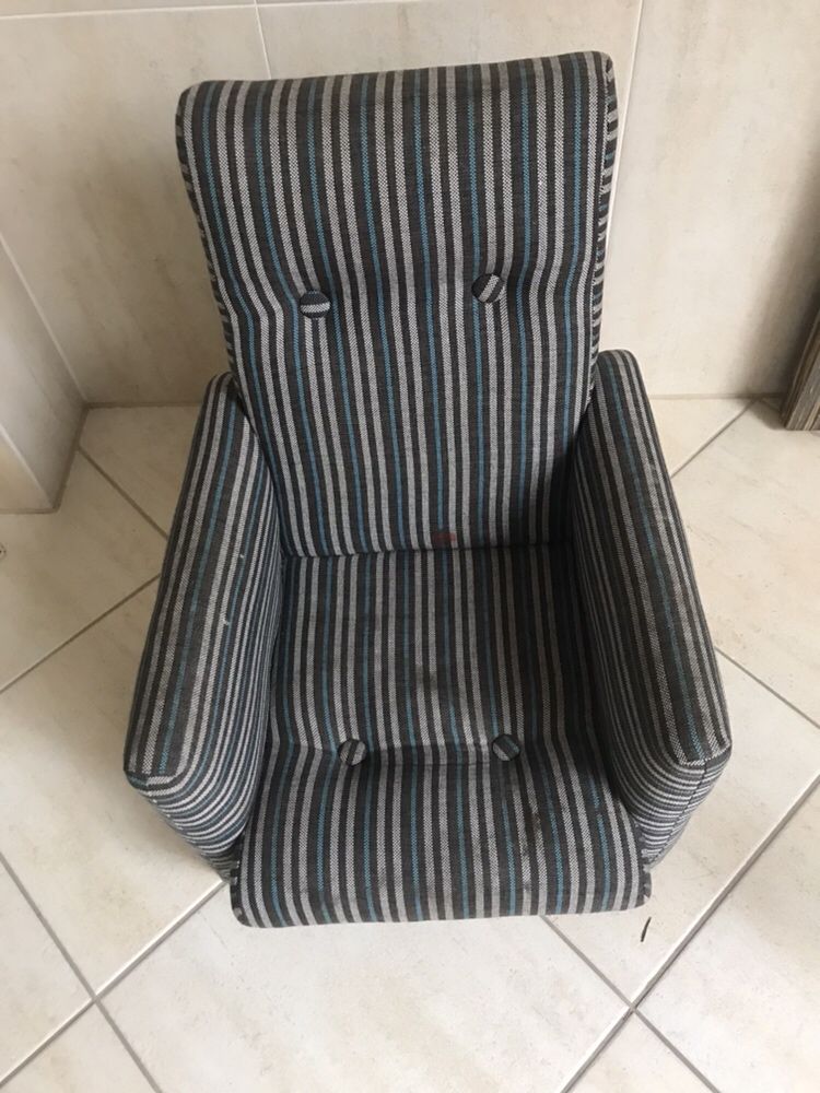 Miniaturowy fotel