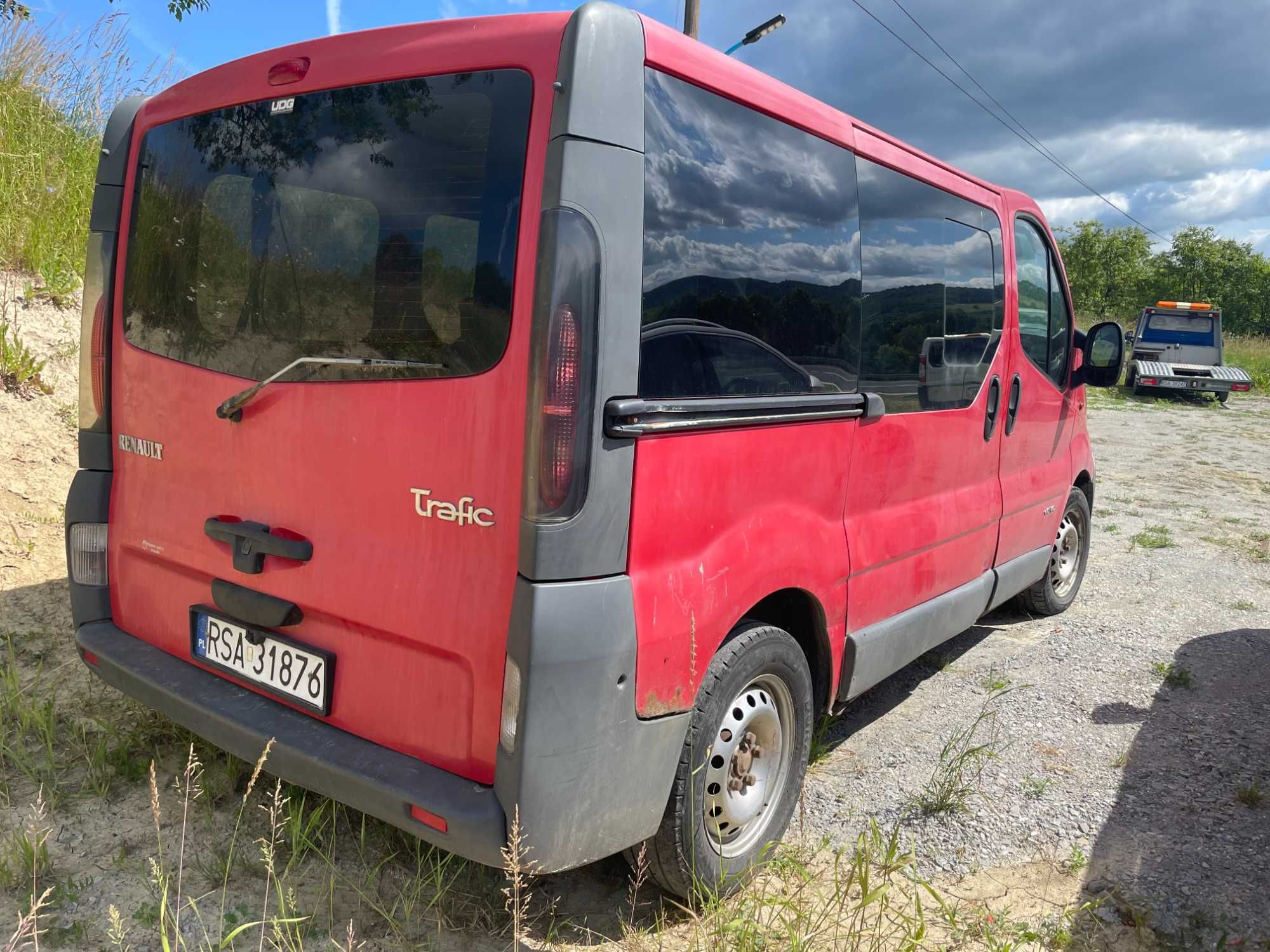Renault Trafic 1,9 uszkodzony silnik