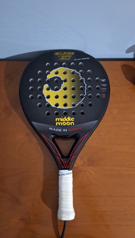 Middle Moon Eclipse 7 Carbon Gold Black Series