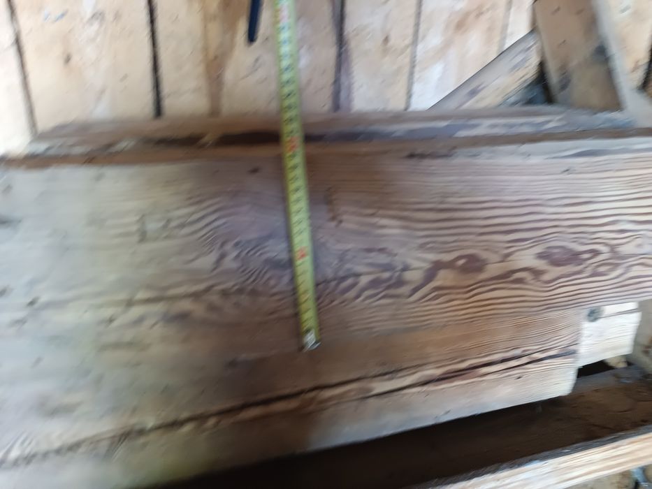 Bale  sosnowe z rozbiórki stodoły