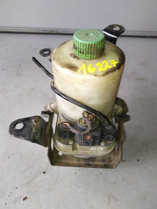 Ibiza Polo Cordoba  Pompa Wspomagania