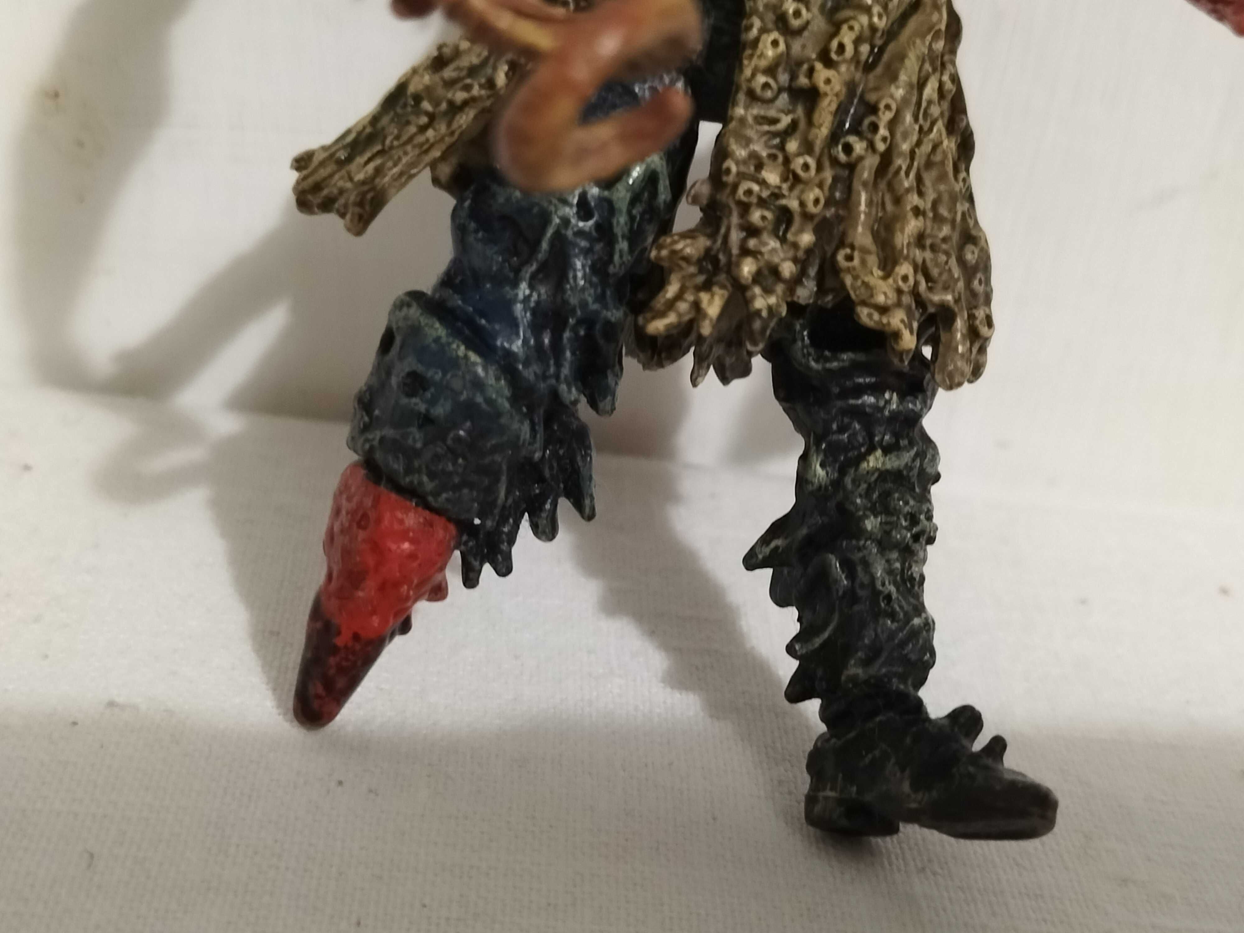 Piraci z Karaibów Davy Jones figurka akcji 10cm