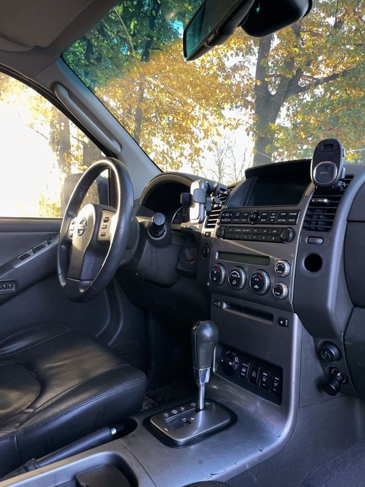 Продаж Ніссан Патфайндер|Nissan Pathfinder