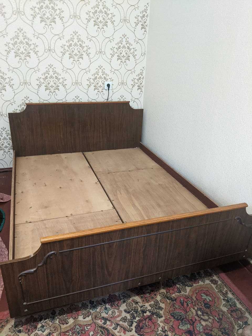 Кровать лiжко 140 x  180