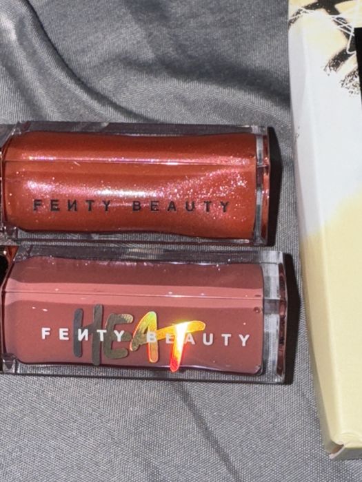 nowe pomadki fenty beuty rihanna heat gloss bomb fussy