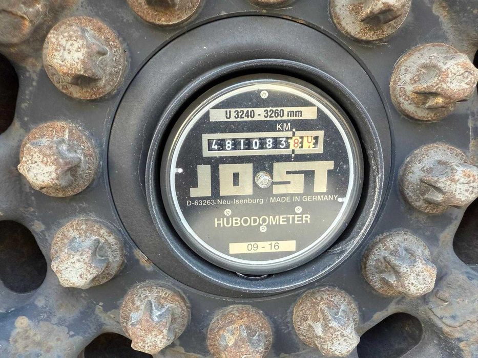 Schmitz Izoterma Kontener Box, 2017r, roleta , 481083 km , z Francji