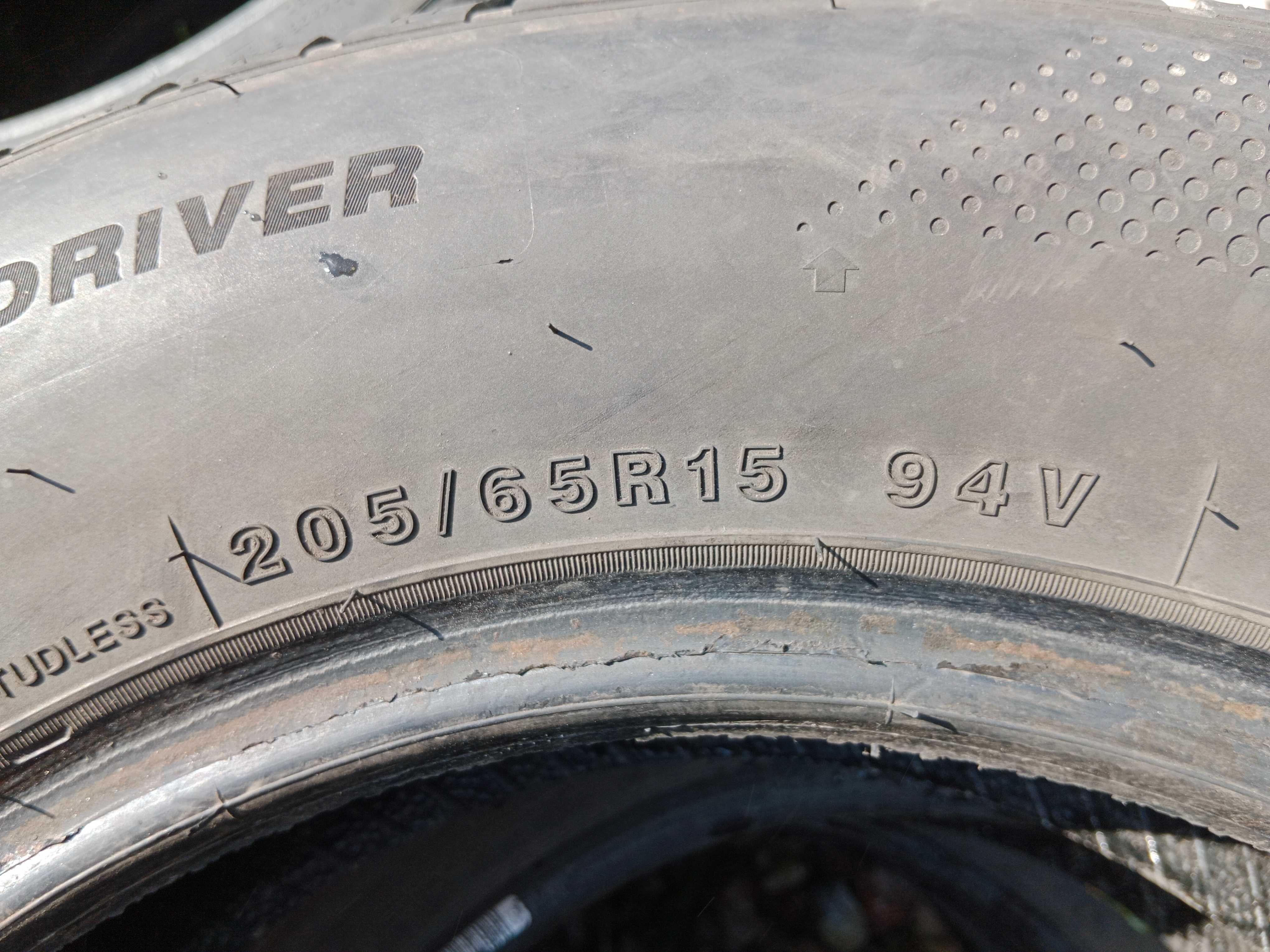 Opona używana zimowa 205/65R15 Imperial All Season Driver 1szt.