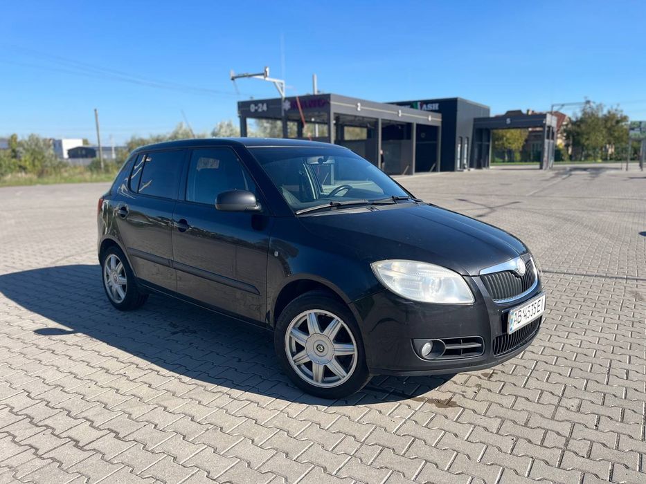 Оренда авто skoda fabia